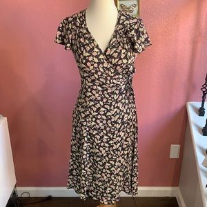 Print black and flower wrap dress